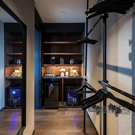 Walton Suites Sukhumvit Banguecoque Exterior foto