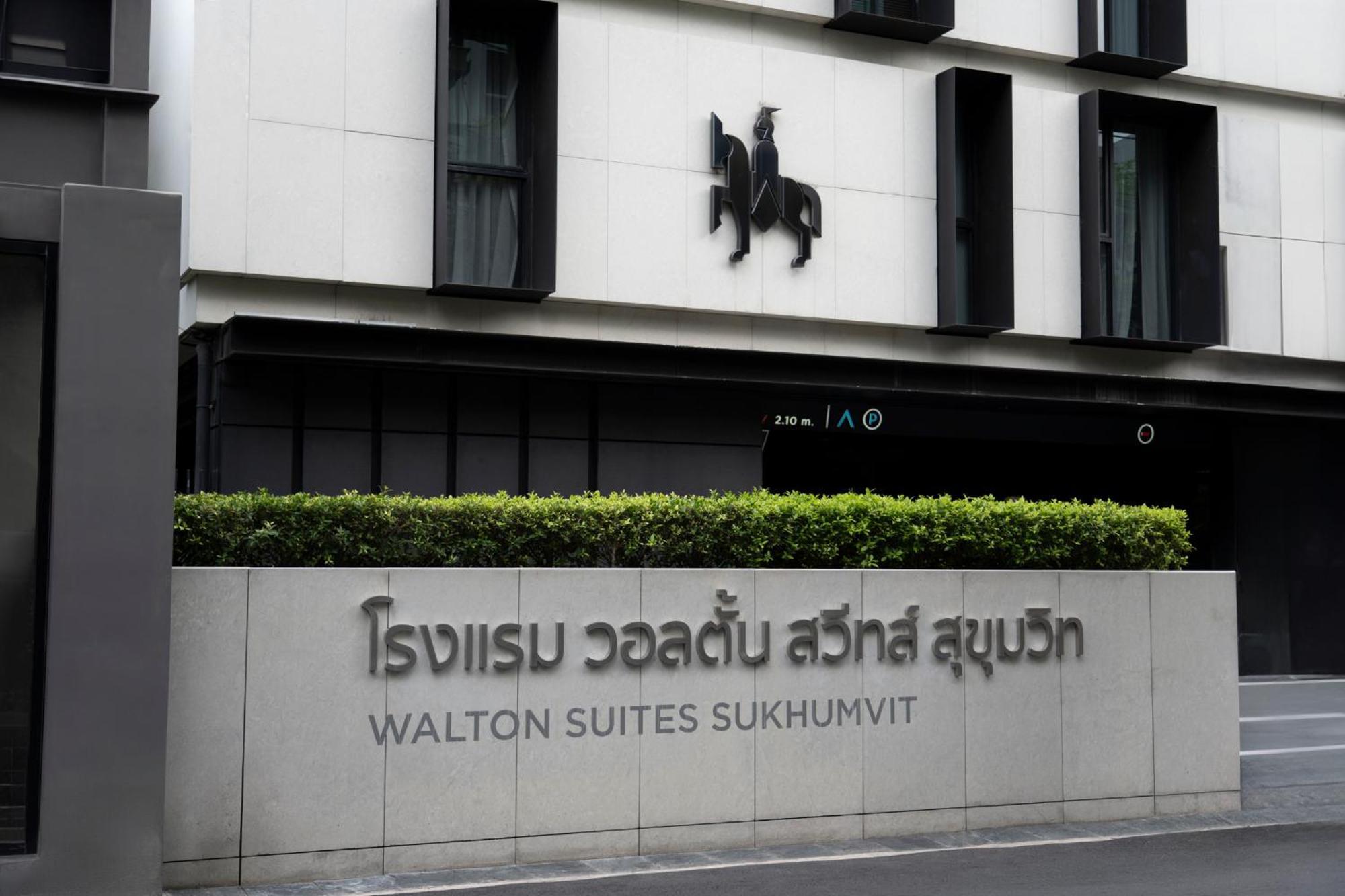 Walton Suites Sukhumvit Banguecoque Exterior foto