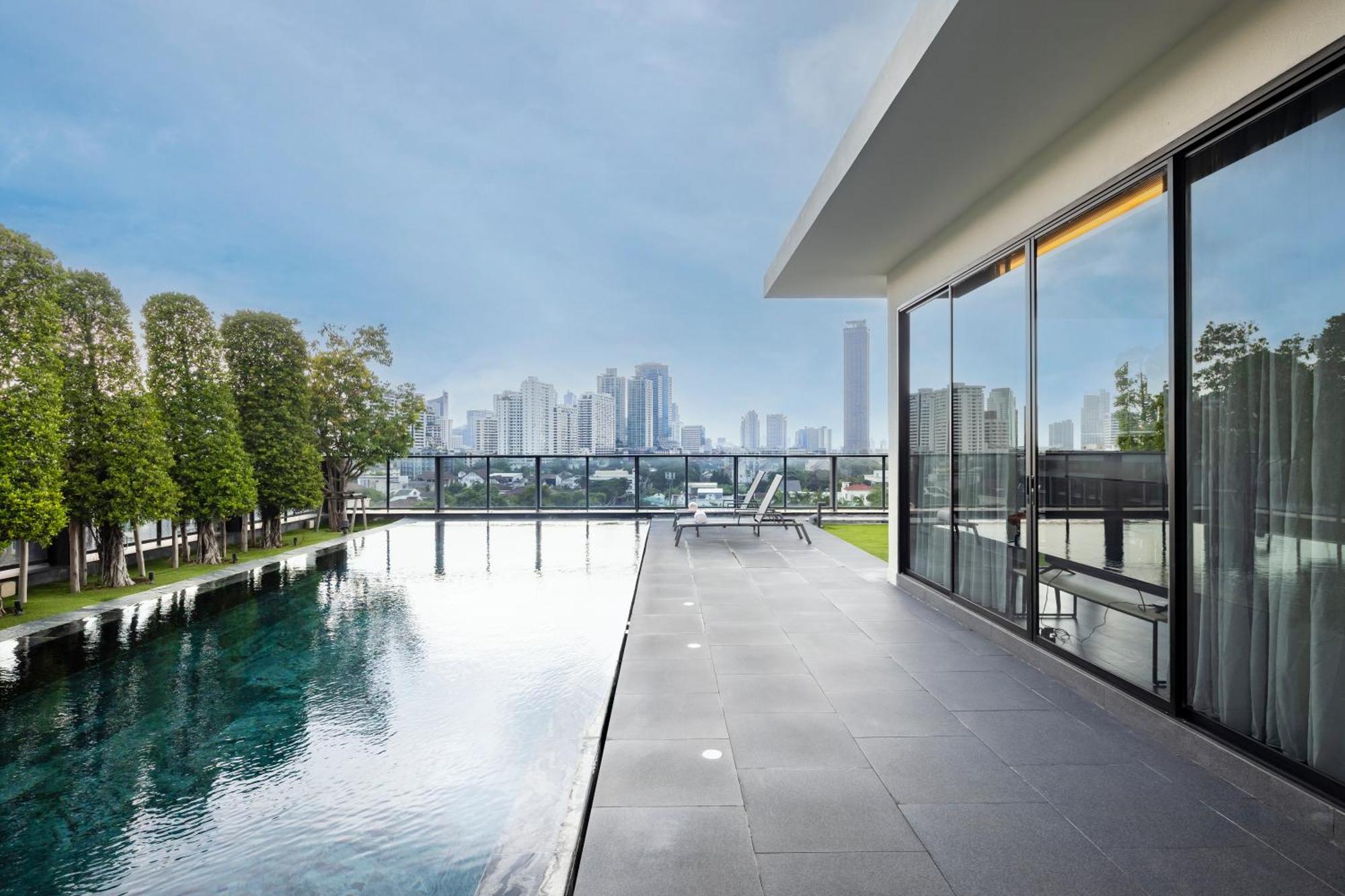 Walton Suites Sukhumvit Banguecoque Exterior foto